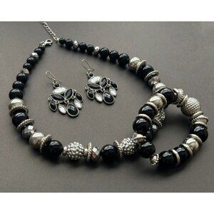 VTG Black Glass/Crystal Bead Necklace 18”, Flex Bracelet & Drop Earrings Set
